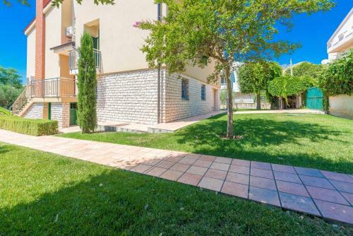 Villa Lux Nina With Six Bedrooms, Private Pool, Sauna