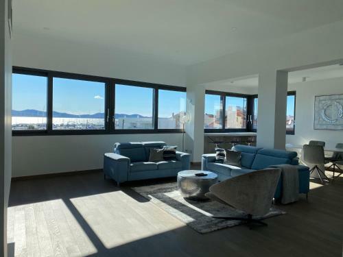Apartamentos The View Luxury Residence With Pool