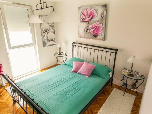 Hostal Bibero Apartments
