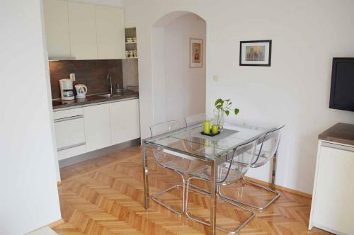 Apartments Kata - Close To Beach