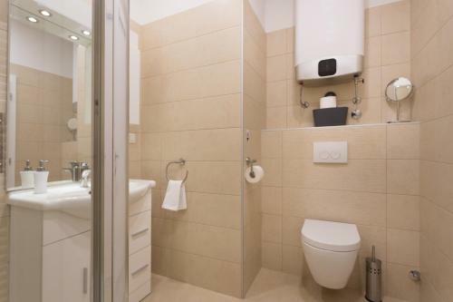 Apartamento Spacious And Modern Central Triplex- Free Parking!