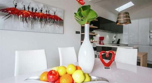 Luxurious Apartment Petani