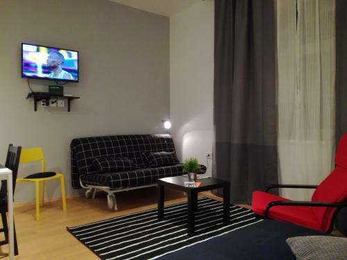 Hostal Studio Apartment Adro In The Center With Parking
