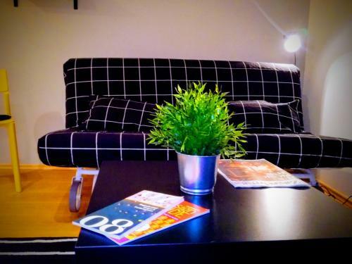 Hostal Studio Apartment Adro In The Center With Parking