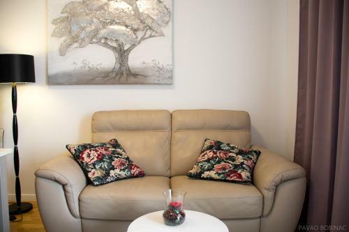 West Residence Luxury Apartment ****