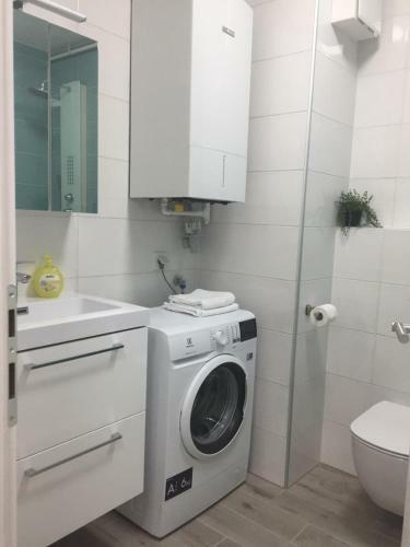 West Residence Luxury Apartment ****