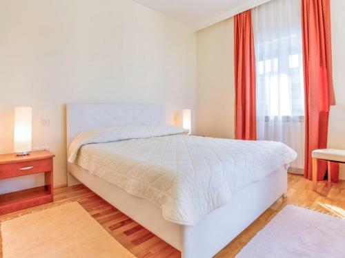 Hostal Apartments Siparis With Pool