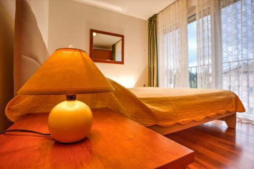 Hostal Apartments Siparis With Pool