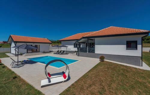 Villa Tria Gimino With Private Pool