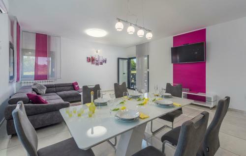 Villa Tria Gimino With Private Pool