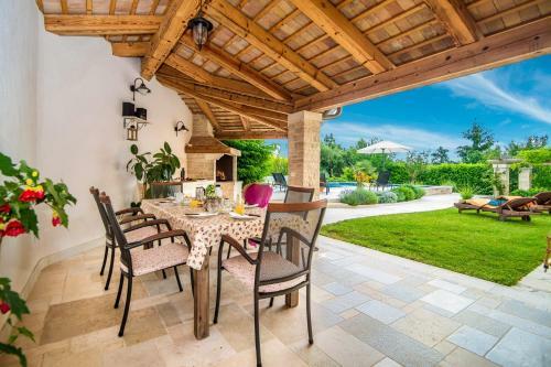 Villa Benina - Best Vacation Choice!