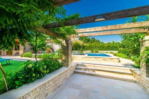 Villa Benina - Best Vacation Choice!