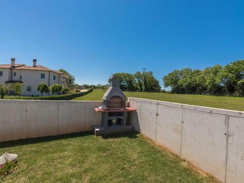 New And Modern Villa With Private Pool And Summer Kitchen In Central Istria