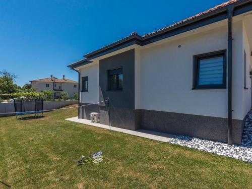 New And Modern Villa With Private Pool And Summer Kitchen In Central Istria