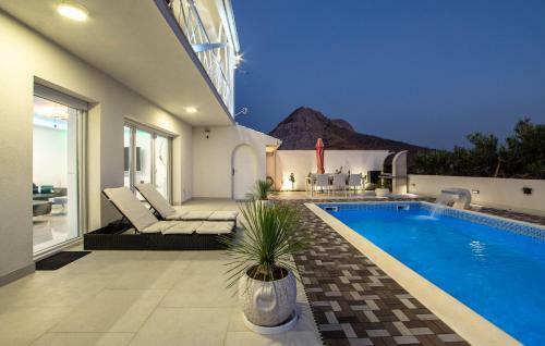 Villa Capitano 3 Bedrooms W Ensuite Bathroom And Heated Pool