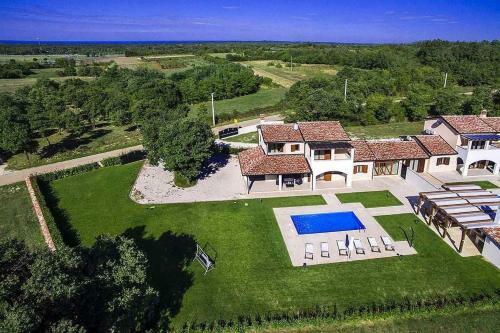 Villa Genia