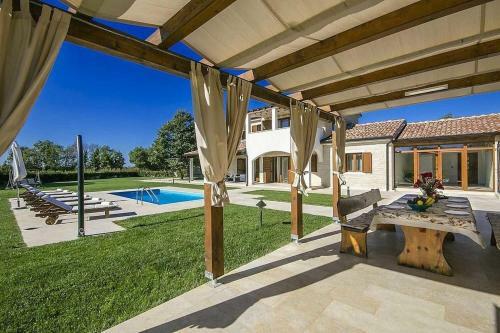 Villa Genia
