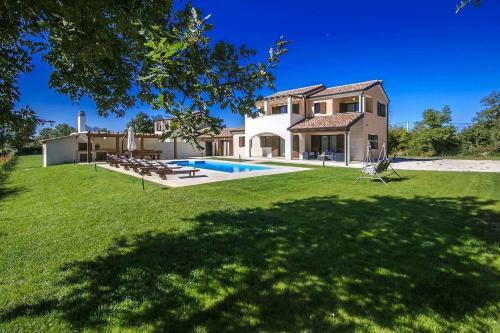 Villa Genia 2