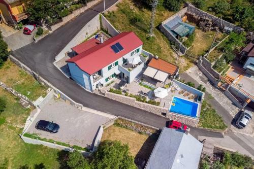 Villa Leti With Pool