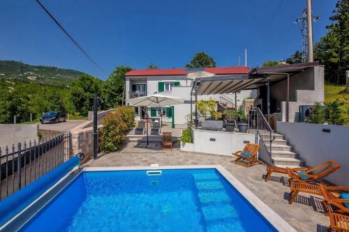 Villa Leti With Pool