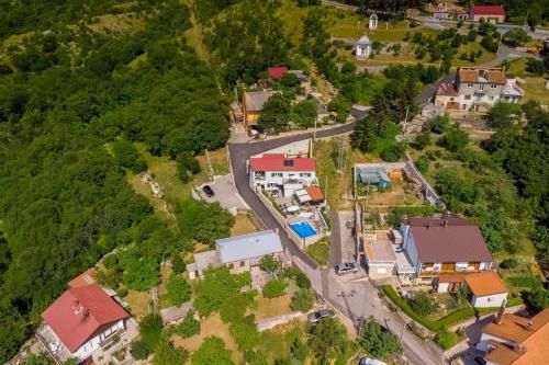 Villa Leti With Pool