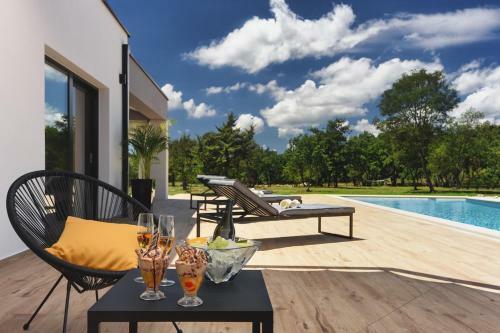 Villa Radola Residence