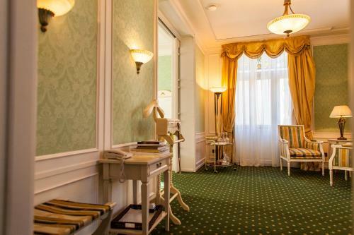 Tb Palace Hotel & Spa