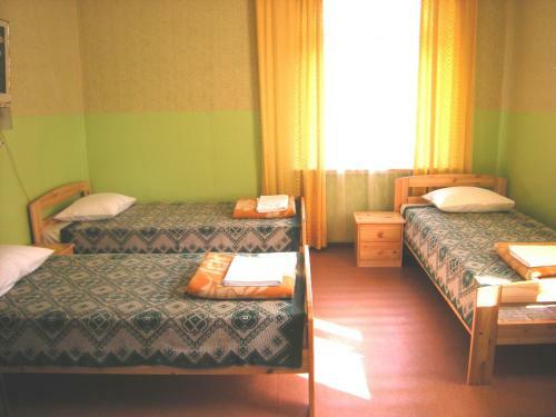 Hostal Guesthouse Airava