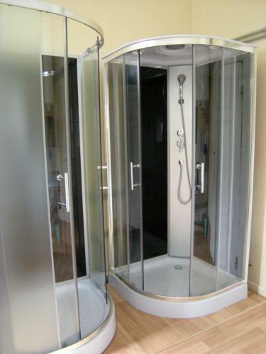 Hostal Guesthouse Airava