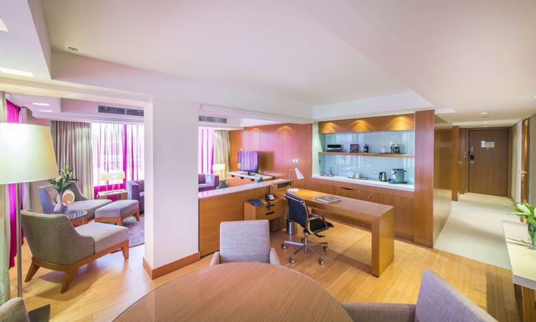 Radisson Blu Hotel, Kuwait