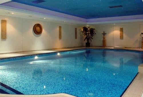 Mirage Suites Hotel