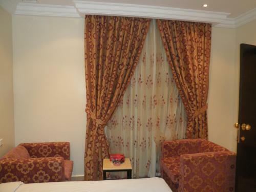 Apartamentos Marina Royal Hotel Suite