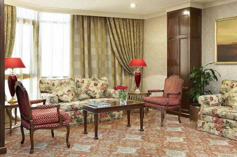 Sheraton Kuwait, A Luxury Collection Hotel