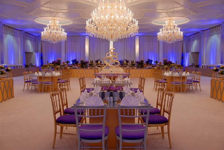 Sheraton Kuwait, A Luxury Collection Hotel