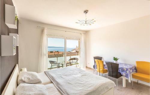 Two-bedroom Apartment In Baska Voda