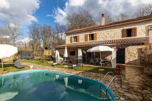 Villa Holiday Home Katarina
