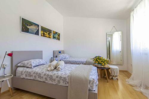 Beautiful Villa B&b, In Dalmatia, With A Pool