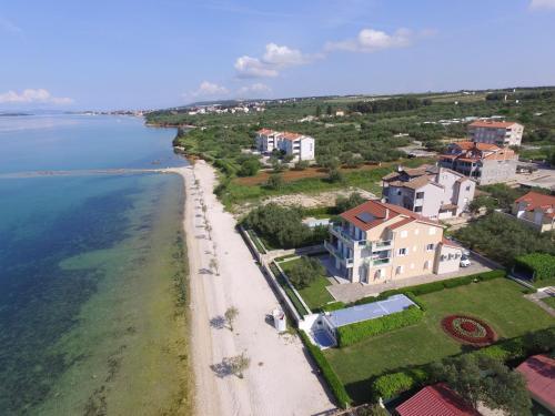 Apartments Citrine On The Beach