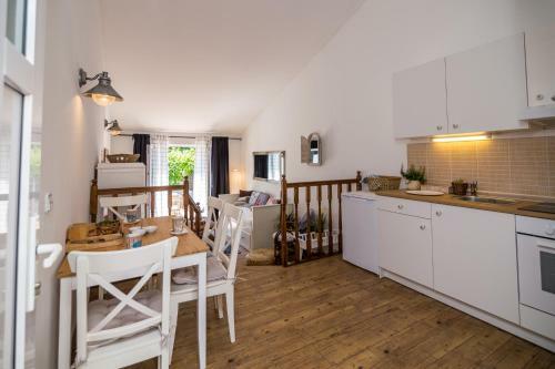 Beautiful Apartments With Balcony In Central Biograd - Bnm 2