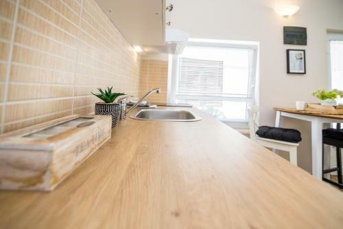Beautiful Apartments With Balcony In Central Biograd - Bnm 2