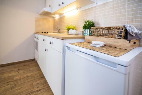 Beautiful Apartments With Balcony In Central Biograd - Bnm 2