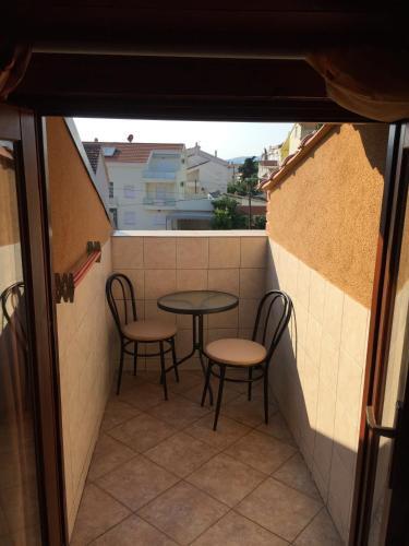 Beautiful Apartments With Balcony And Garden - Bnm 2
