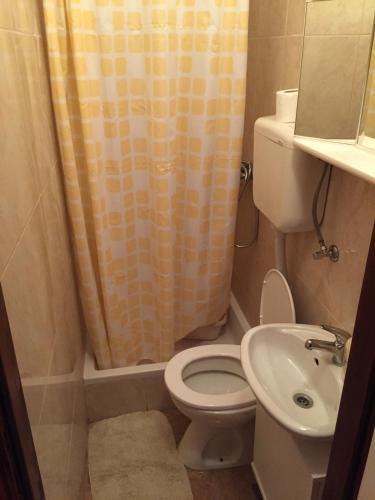 Beautiful Apartments With Balcony And Garden - Bnm 2