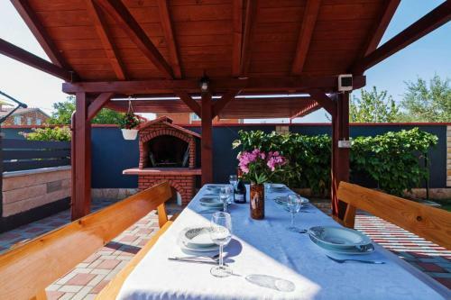 Holiday Home Katarina Sopot