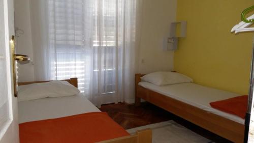 Apartamento Holiday Home 193483