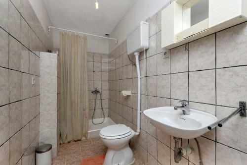 Apartments Milivoj
