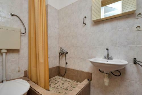 Apartments Milivoj