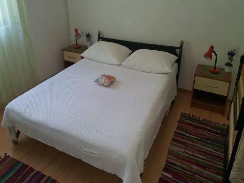 Apartments Dena - 60 M From Beach