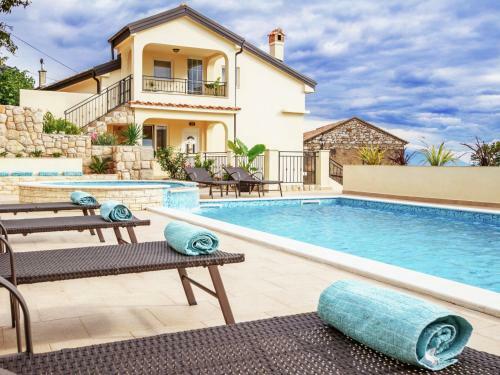 Holiday Home Villa Anna - Ckv350