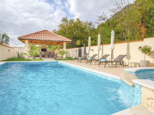 Holiday Home Villa Anna - Ckv350
